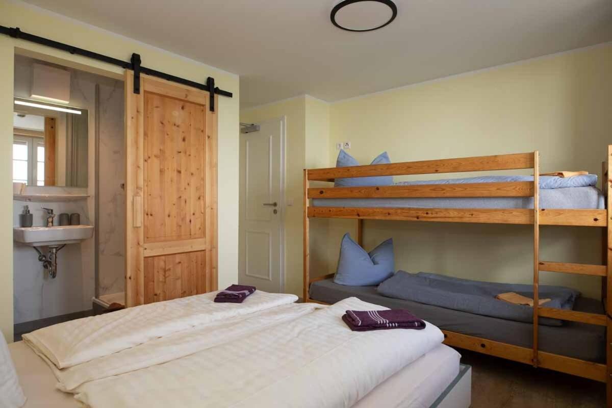 Hochwaldbaude Gasthof 2*